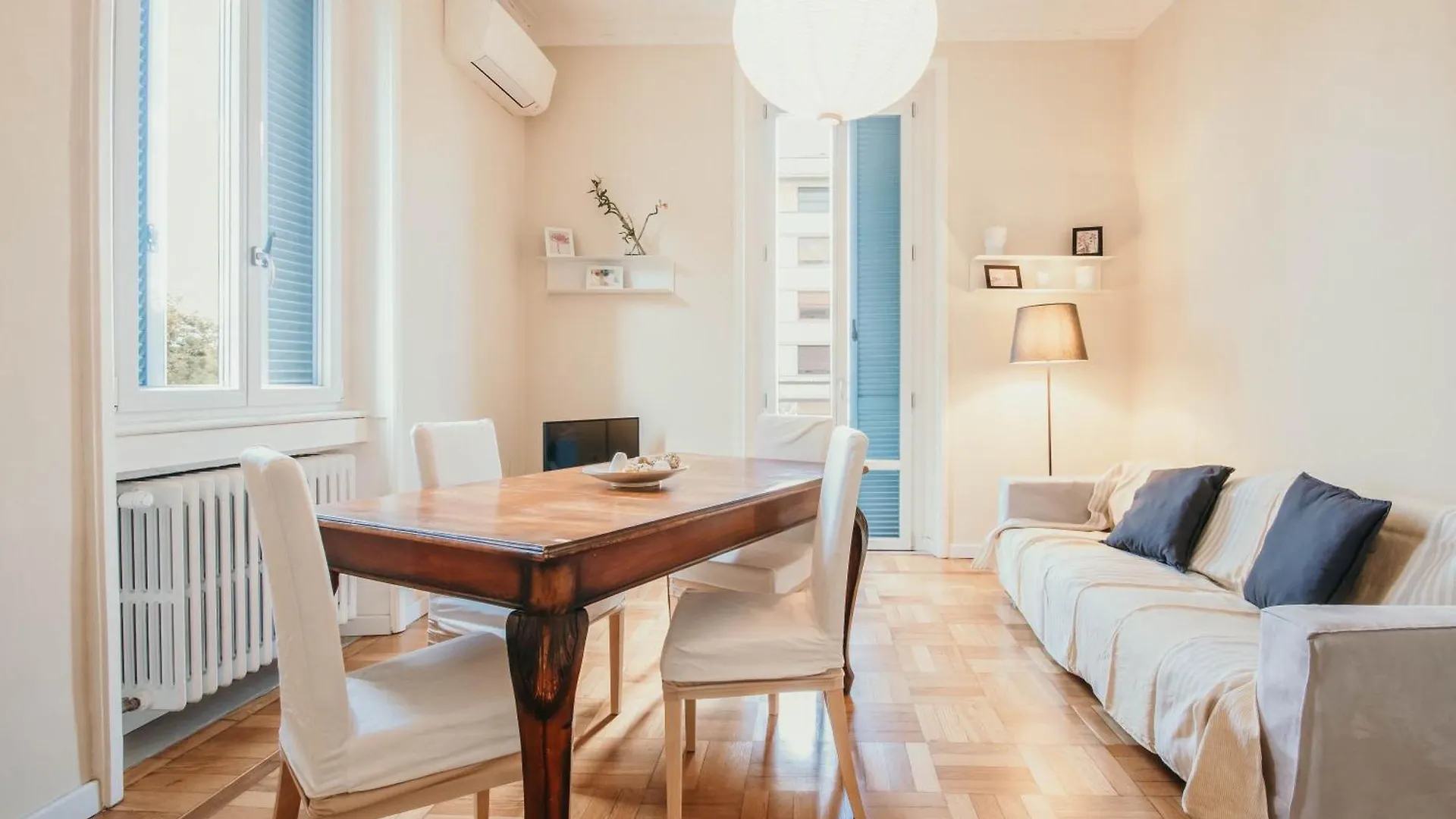 Lägenhet Appartamento Papiniano - Lakeside L&B Milano Italien