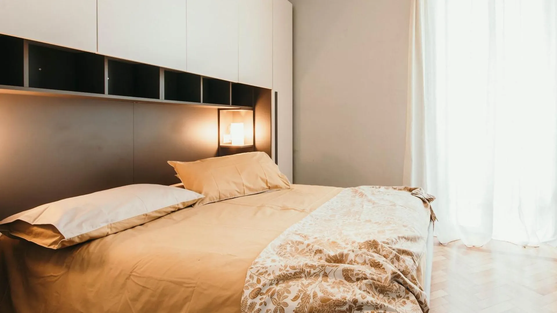 Appartamento Papiniano - Lakeside L&B ミラノ